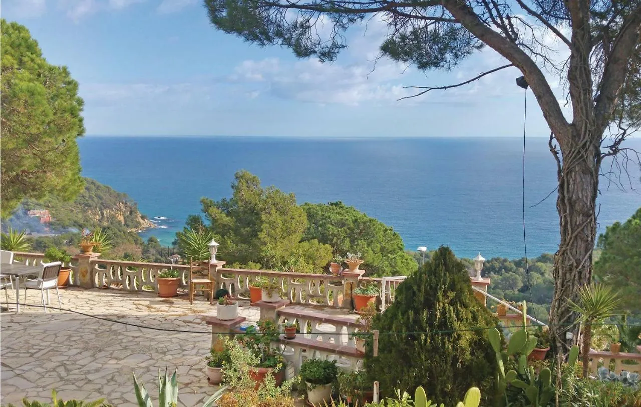 Сasa de vacaciones Amazing Home In Blanes With House A Mountain View España